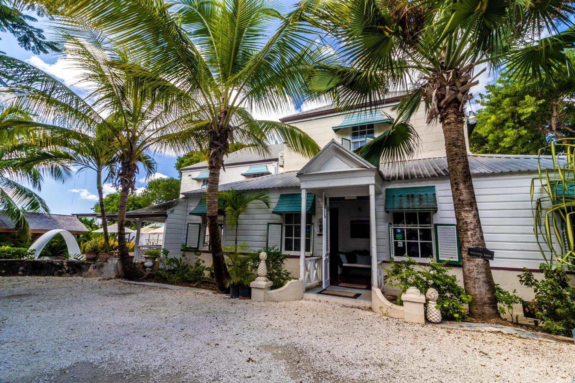Sweetfield Manor Hotell Bridgetown Exteriör bild